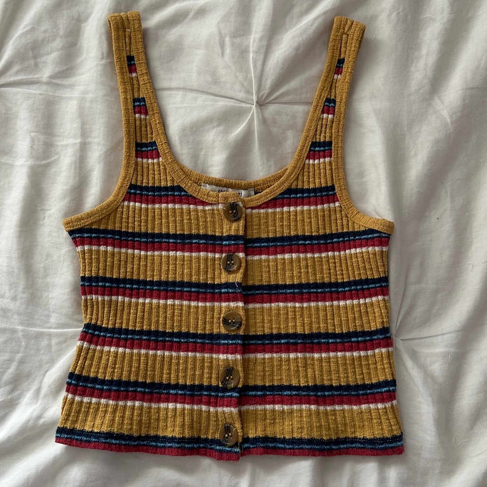 yellow stripe pattern tank :)